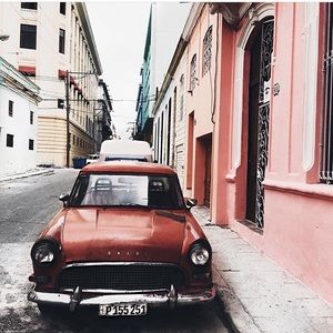 Meet your Posher, Jini