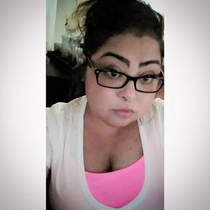 Meet your Posher, Akira