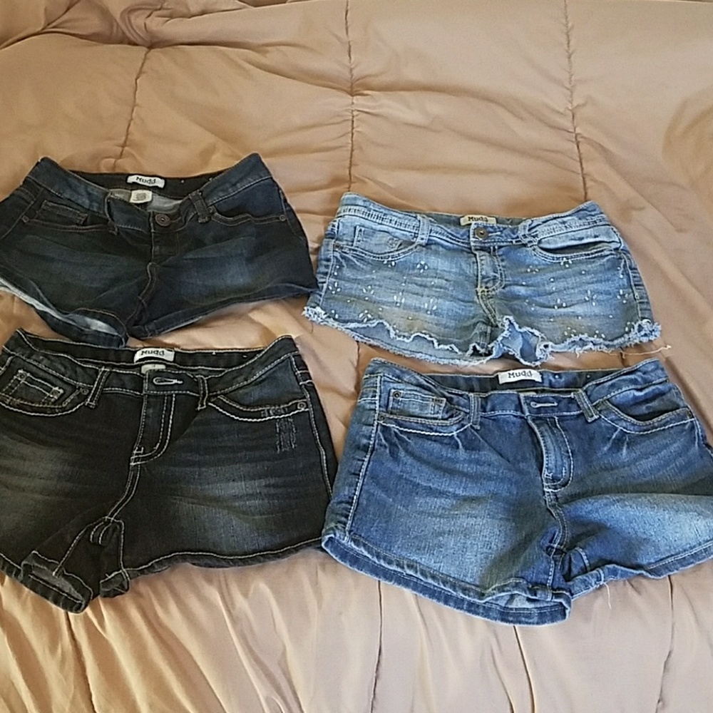 Girls shorts. SOLD SEPARATELY