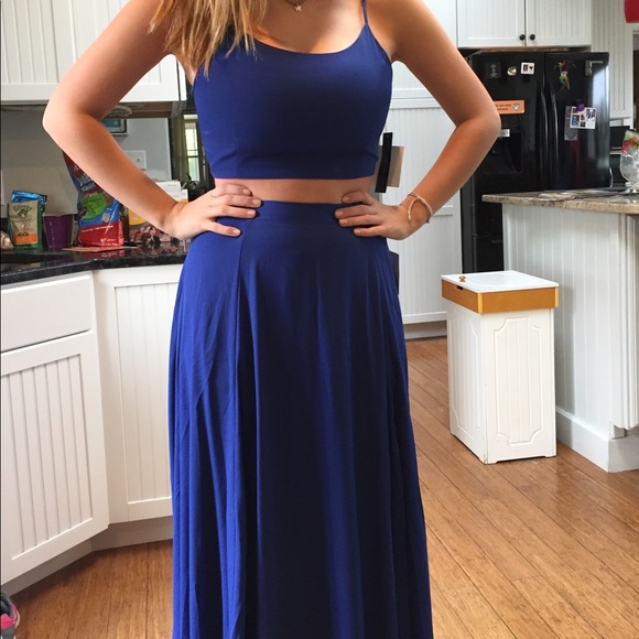prom dress - Picture 2 of 2