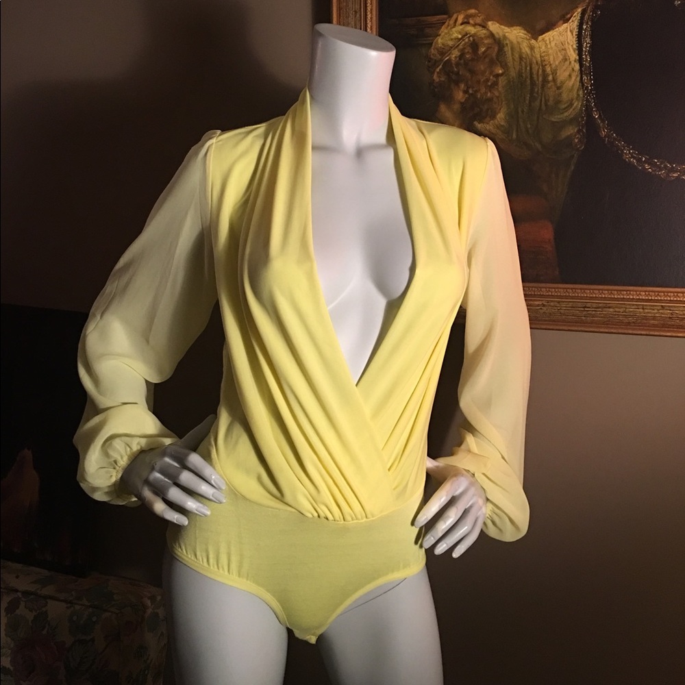 GRACIA long sleeve sheer bodysuit size small