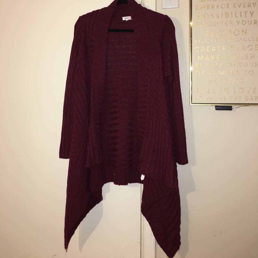 Oversized burgundy sweater