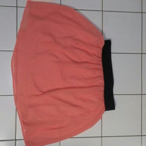 Coral chiffon skirt - Picture 1 of 1