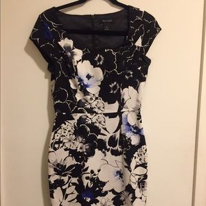 Business casual dress