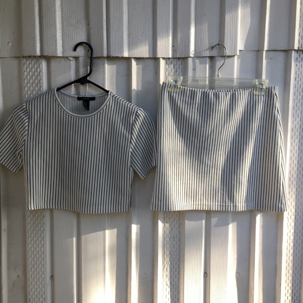 Forever 21 Top and Skirt Striped set ✨