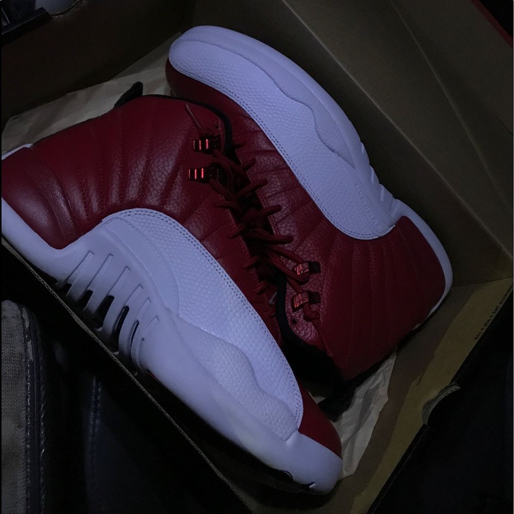Jordans Retro 12s