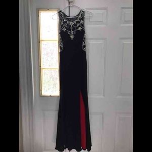 Long black prom dress