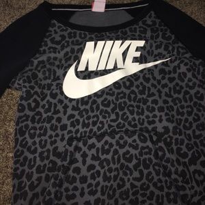 Nike crew neck