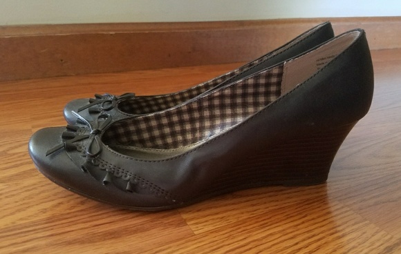 American eagle Brown Brown wedges - Picture 2 of 2