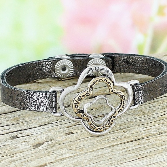 Bracelets - Picture 2 of 2