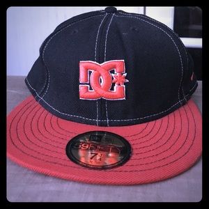 NewEra 59Fifty DC Fitted Hat