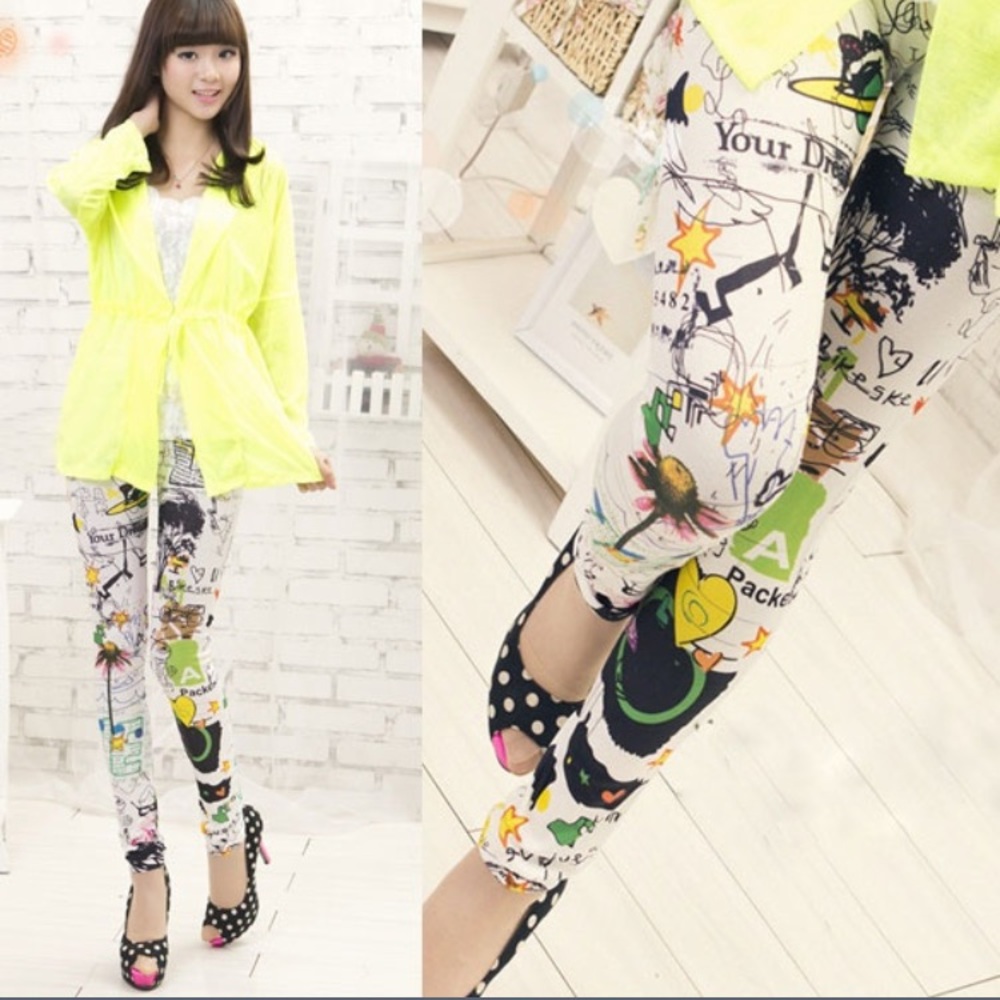 πHPπ Fun Graffiti Leggings - Picture 2 of 8