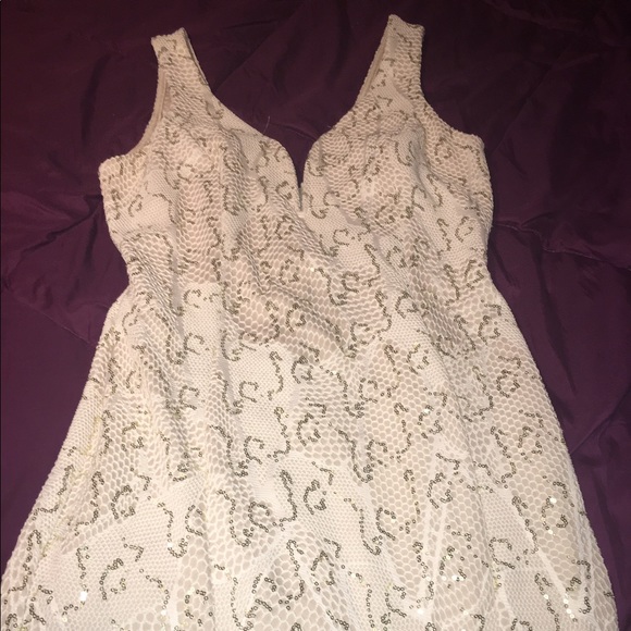 Cream Colored Mermaid Prom Dress!! BRAND NEW! - Picture 3 of 5