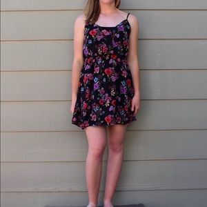 Forever 21 floral mini dress