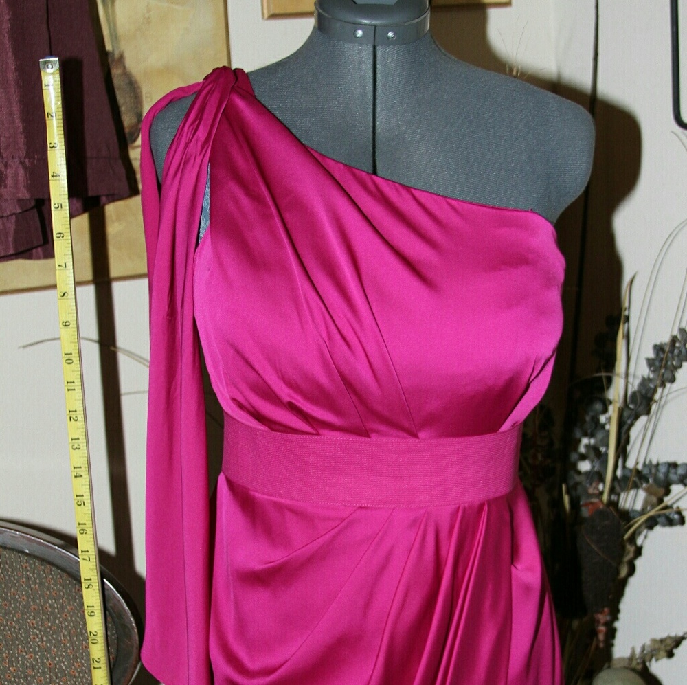 Flirty Fushia One-Shoulder Mini from Cache!