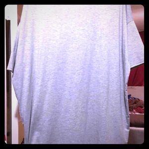 BNWOT Lularoe gray solid Irma