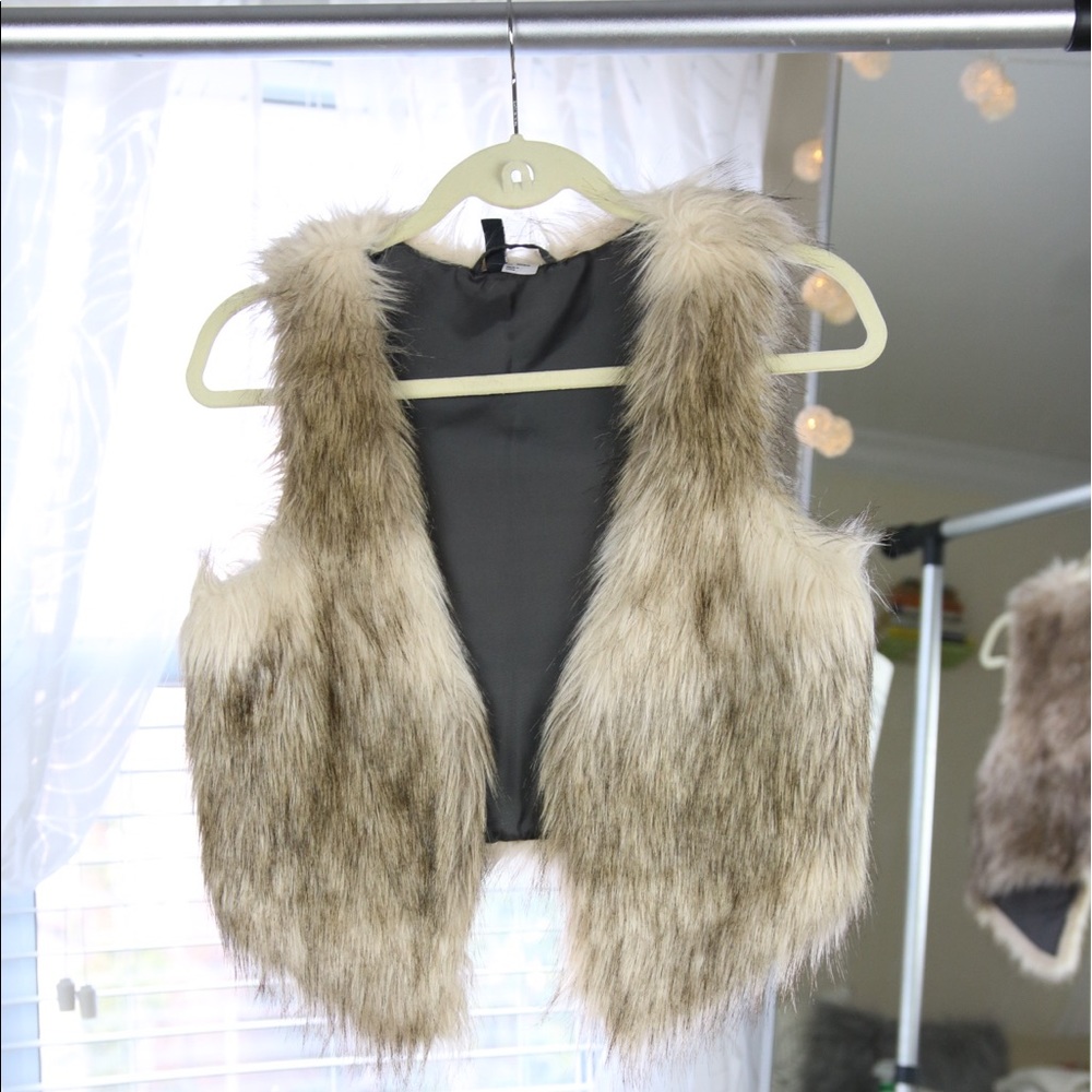 Faux fur vest