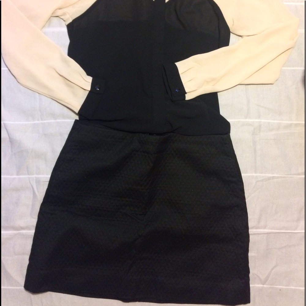Black quilted skirt