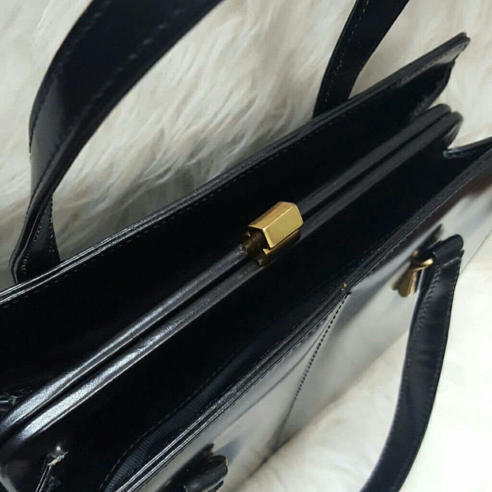Dofan France Leather Handbag - Picture 8 of 10