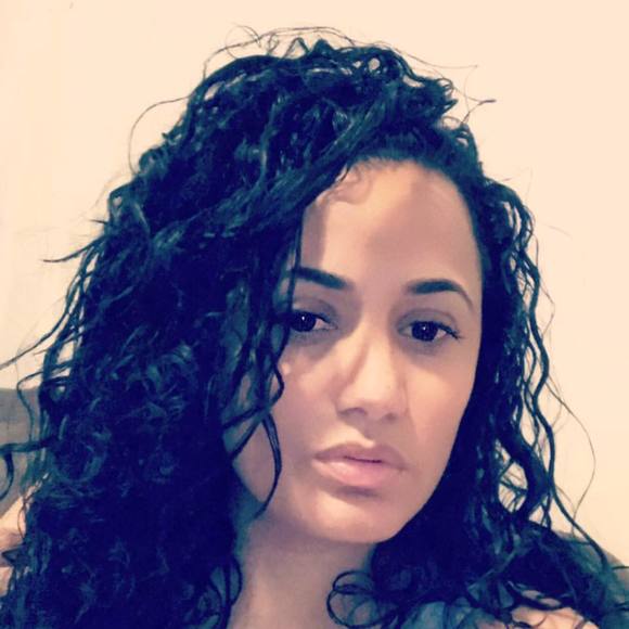 Meet the Posher Other - Meet your Posher, Carolina