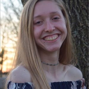 Meet your Posher, Juliana