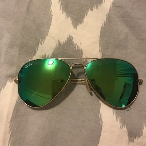 Ray Ban Aviator Sunglasses