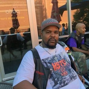 Meet your Posher, Kenneth