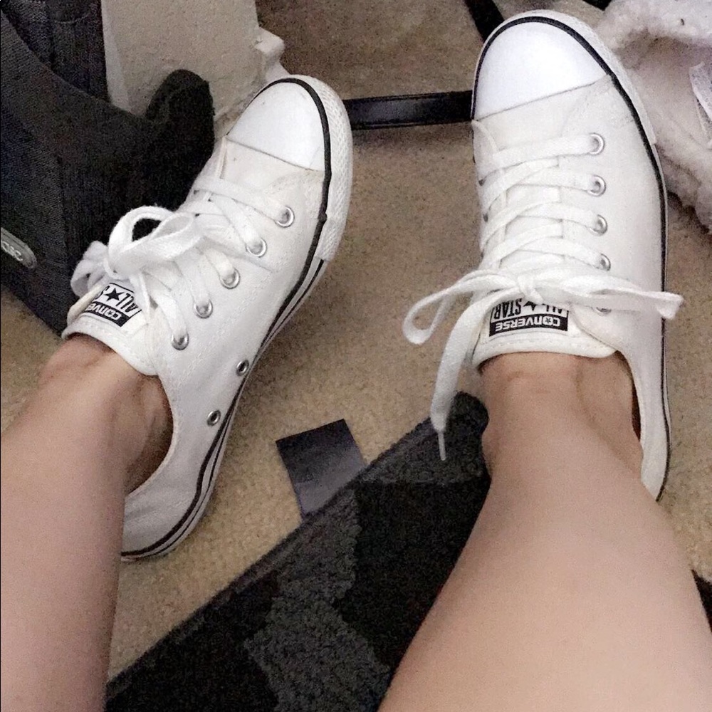 White converse *