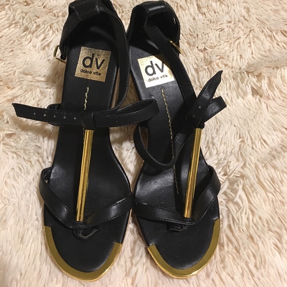 Dolce Vita Wedges - Picture 3 of 3