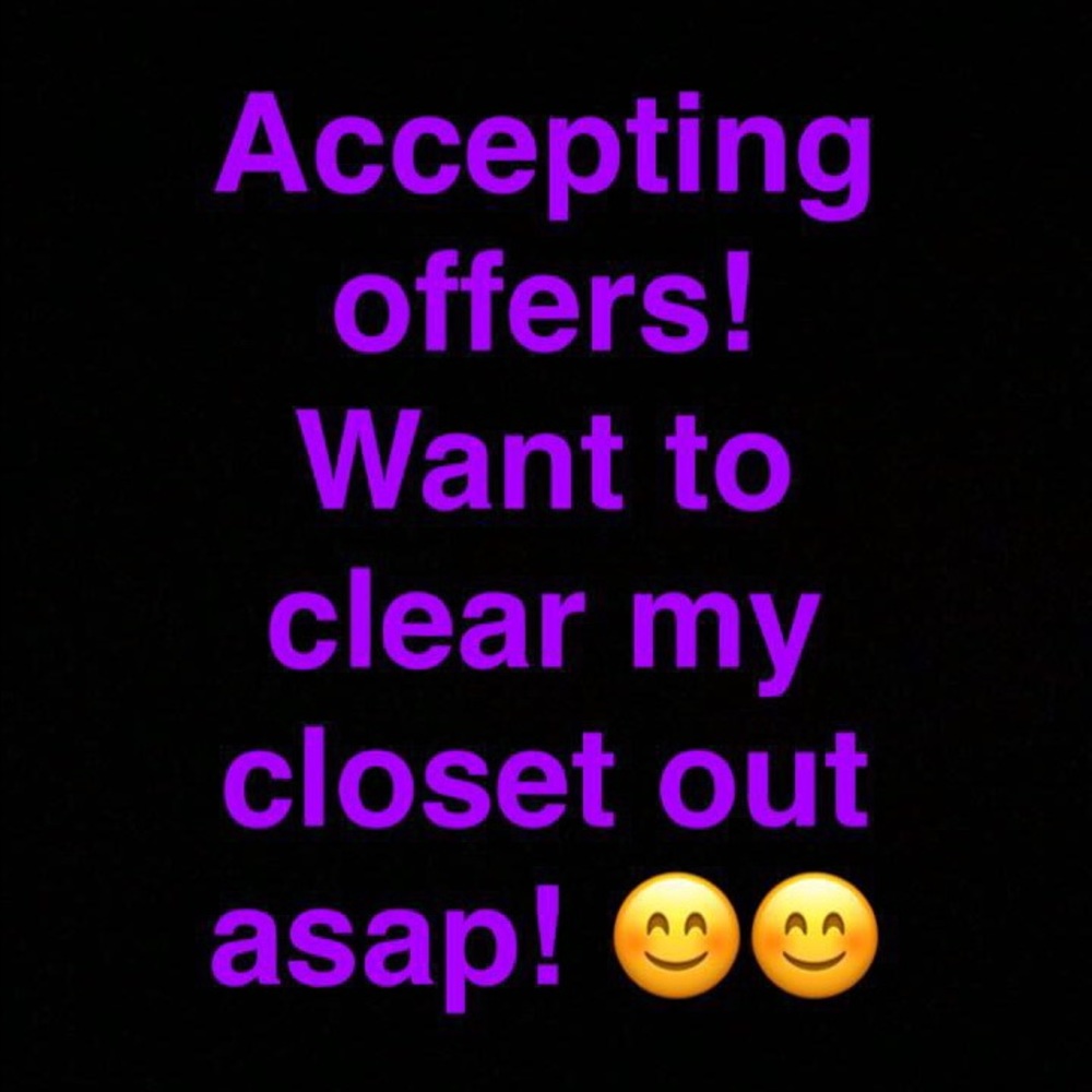 Accepting offers!! Closet clear out!!