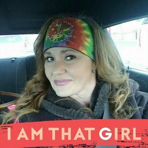 Boutique brands as UMGEE, PIERRE DUMAS, H20, L&B.