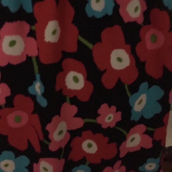 Trendy open back Floral Dress - Picture 3 of 4