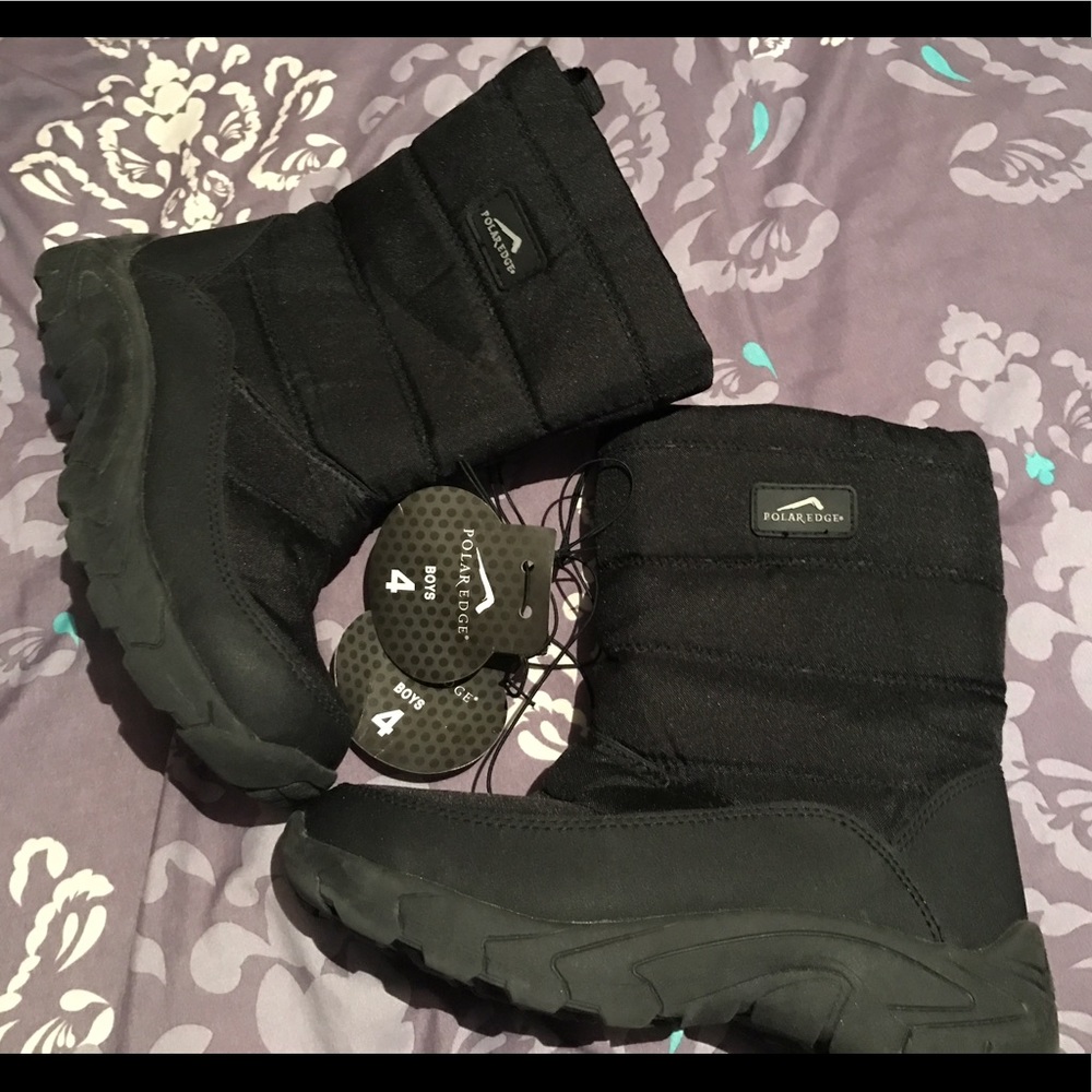 Boys snow boots