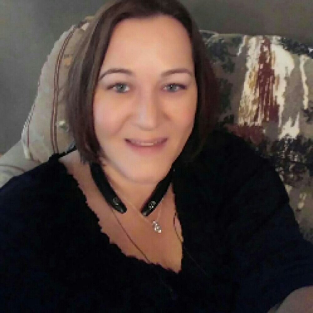 Meet your Posher, Linda