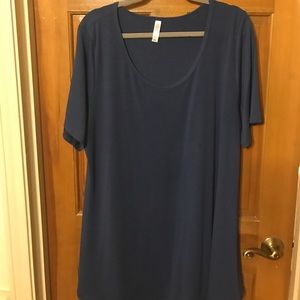 Beautiful 3x perfect t!