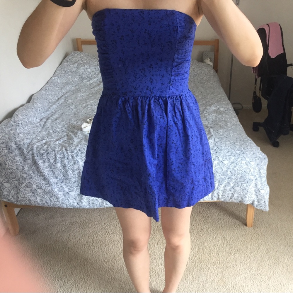 Forever 21 Navy Mini Floral strapless dress