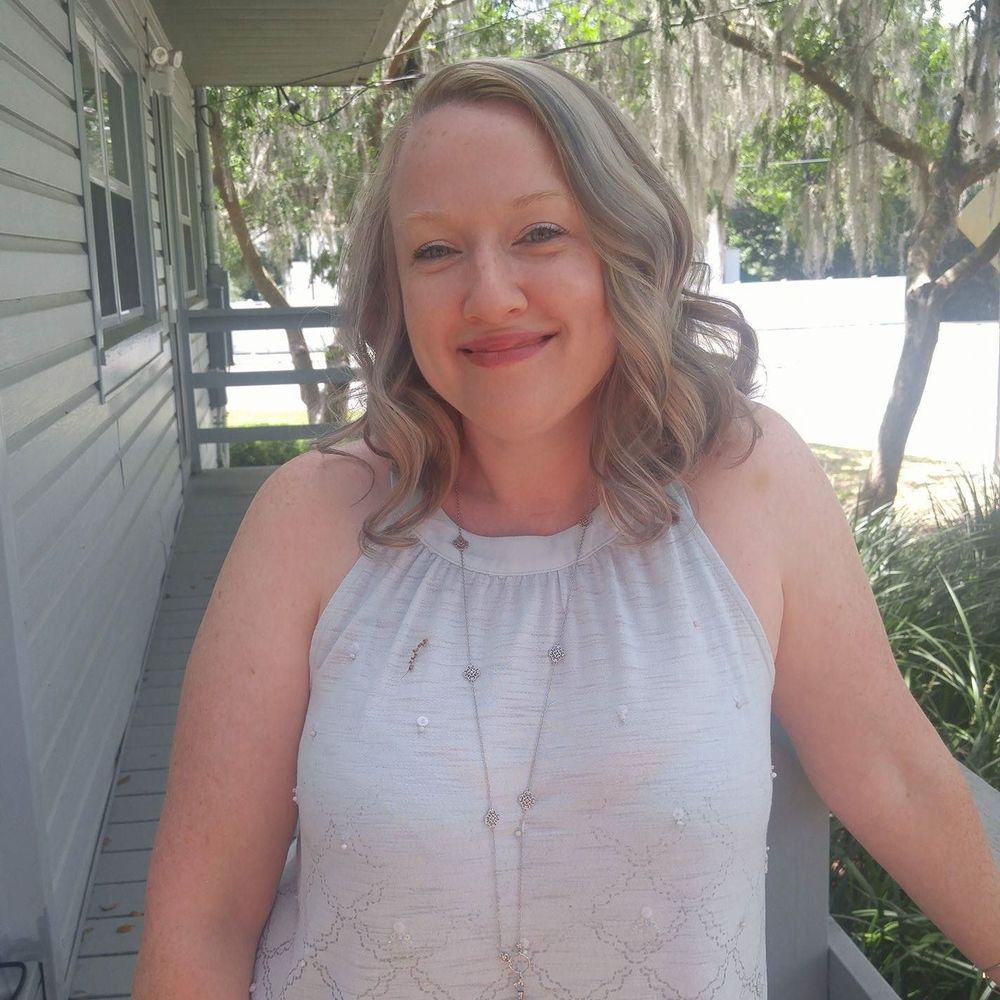 Meet your Posher, Angela
