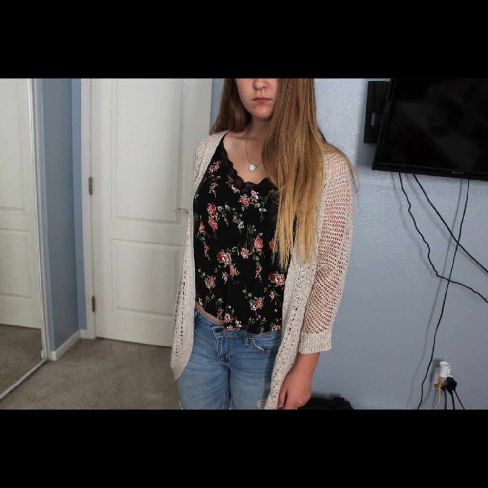 Lightweight cardigan