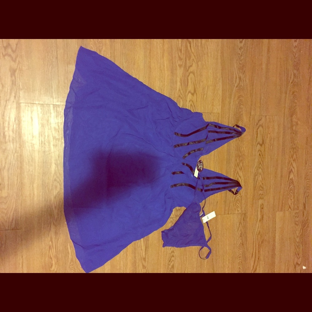 Let's Get Intimate Plus Size 2piece 26/28