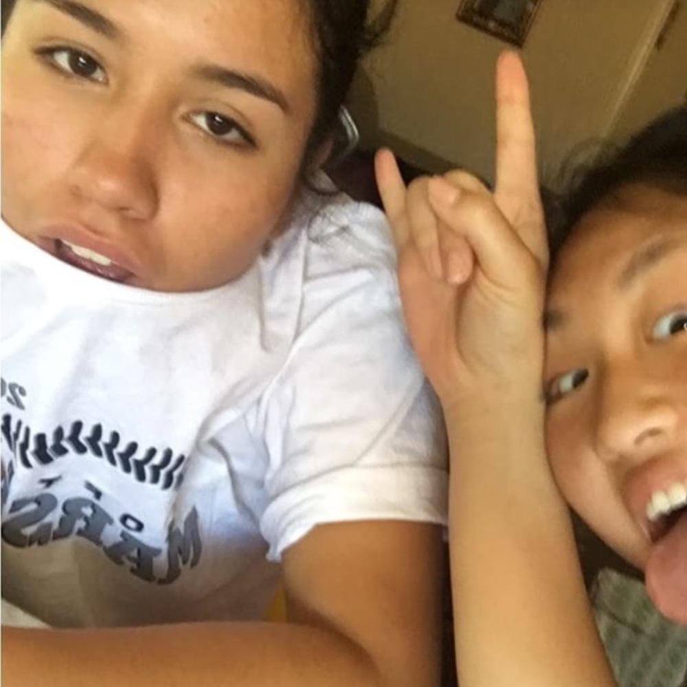 Meet your Posher, Val