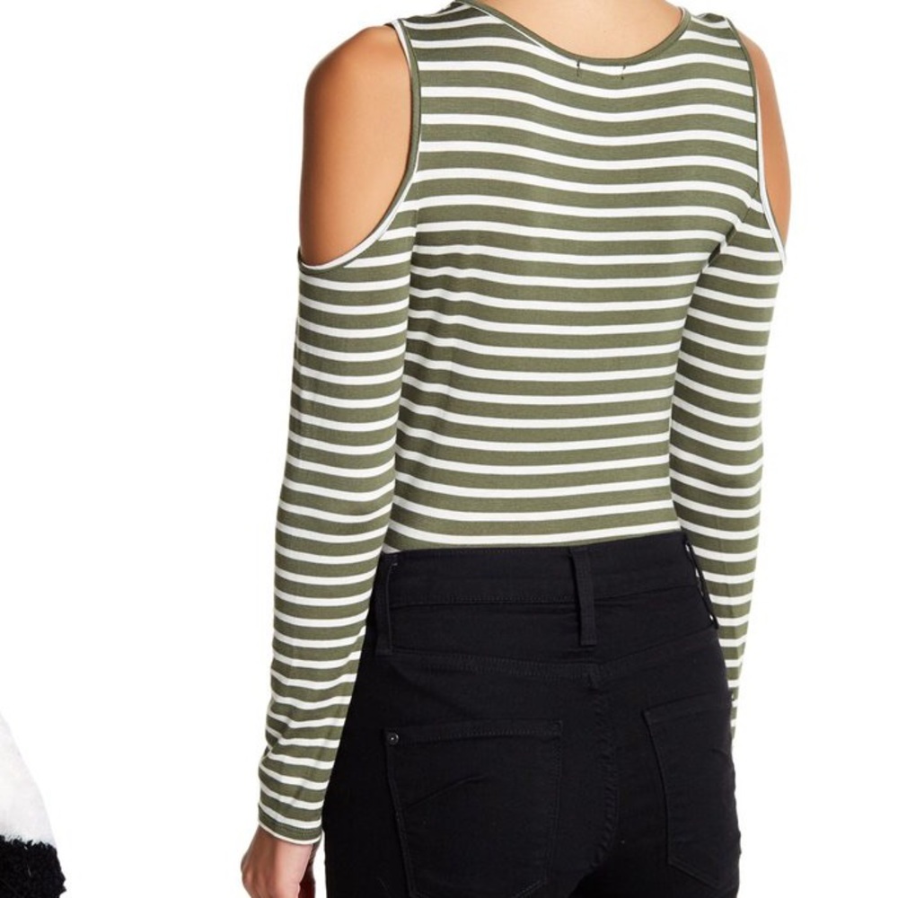 Striped cold shoulder body suit - Picture 2 of 3