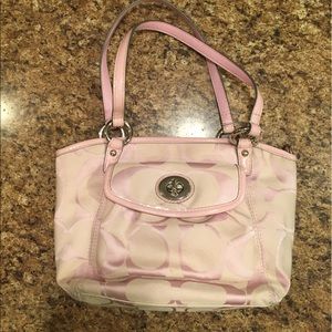 Coach purse 11x7.5