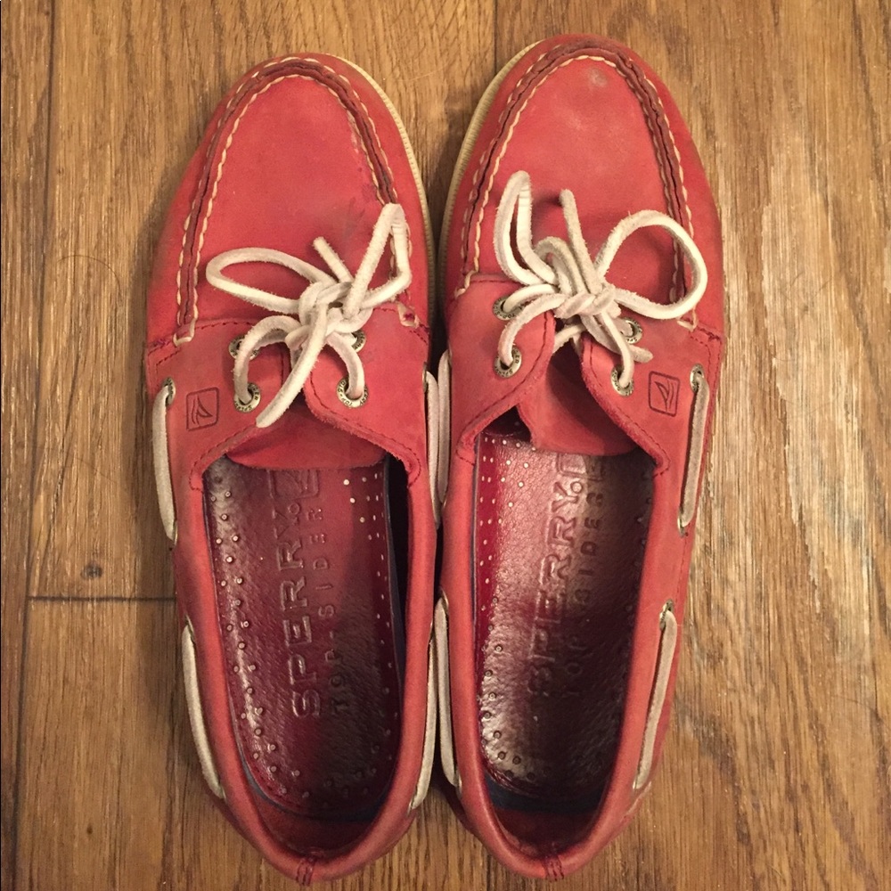 Sperry red leather boat shoes, 7 men/8.5 women