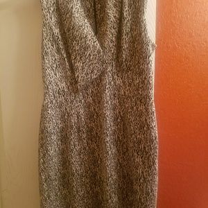 CALVIN KLEIN SLEEVELESS DRESS 👗