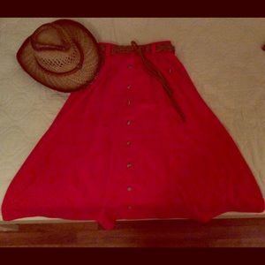😍VINTAGE!!😍Red long button up circle skirt