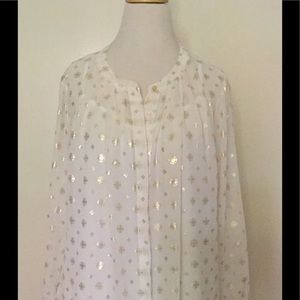 Beautiful HOLIDAY blouse!