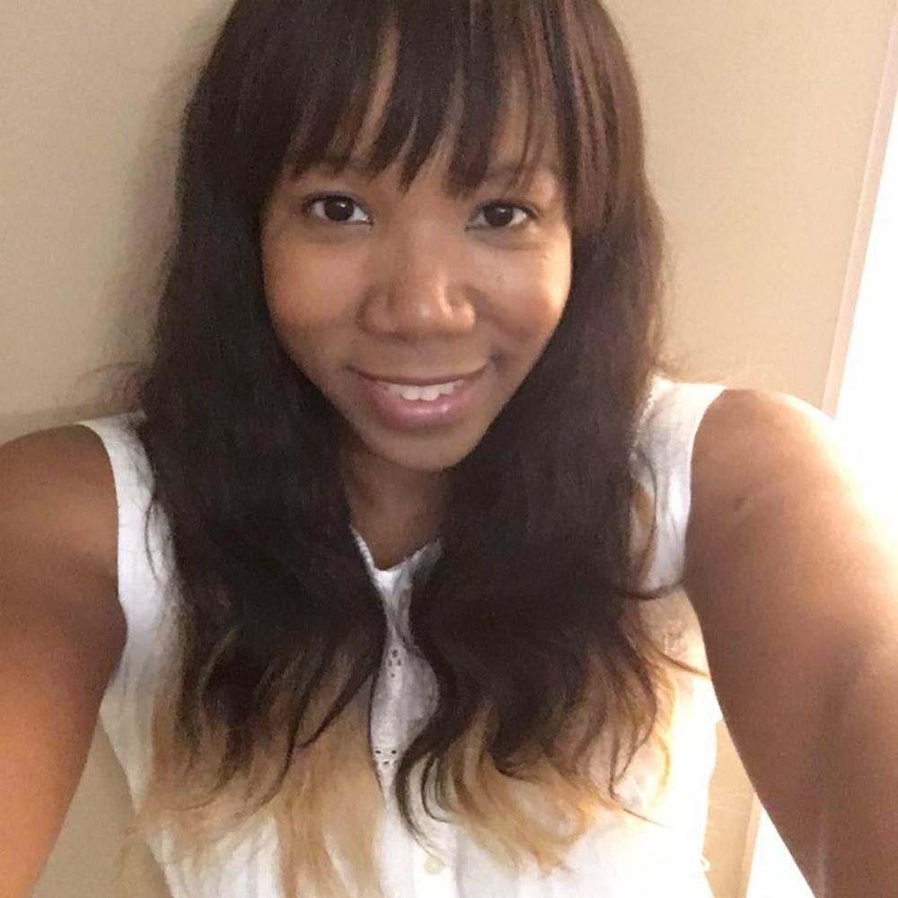 Meet your Posher, Denise