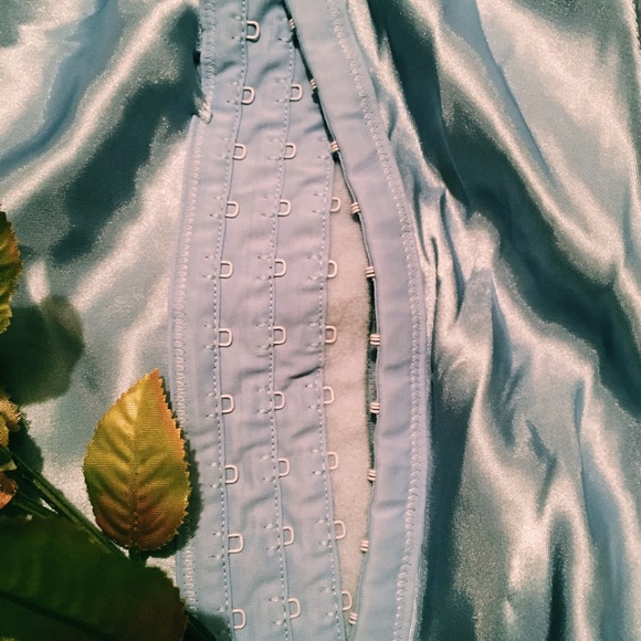 SOLD - Picture 3 of 4