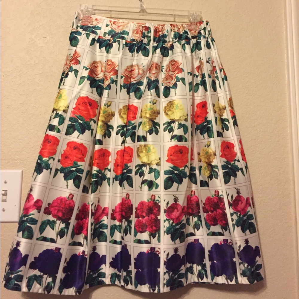 Colorful vintage style skirt.