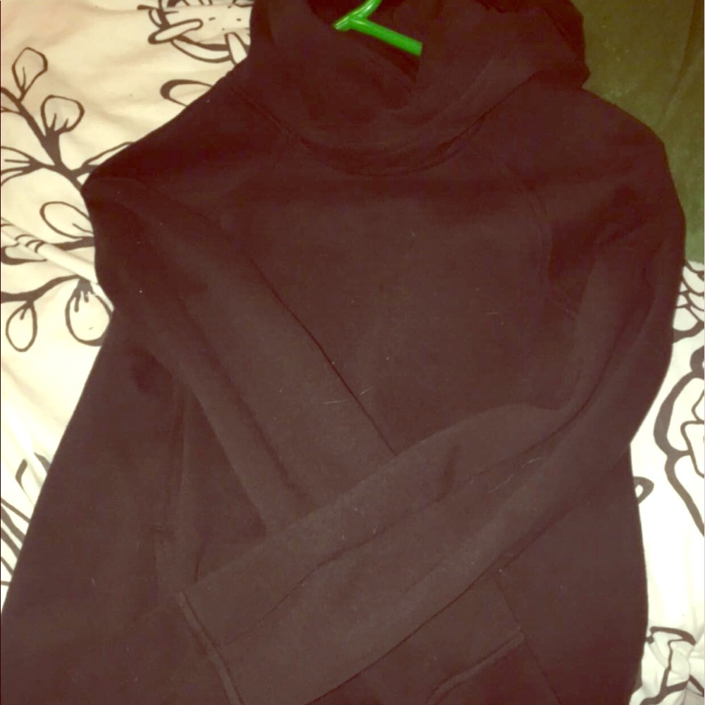 Cozy Lululemon sweatshirt
